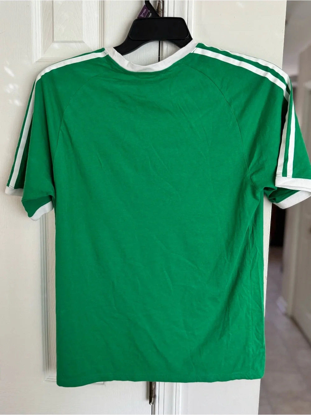 Adidas Green T-Shirt Men’s Medium Logo Tee White Stripes Cotton NWOT - Picture 2 of 10
